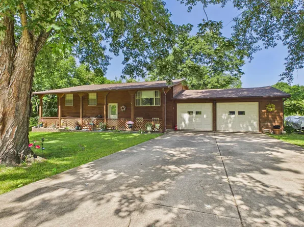 99 Live Oak Dr, Mountain Home, AR 72653
