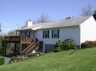 482 E Daffodil Rd, Ruckersville, VA 22968