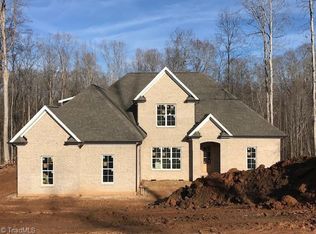 8304 Poplar Bluff Dr, Stokesdale, NC 27357