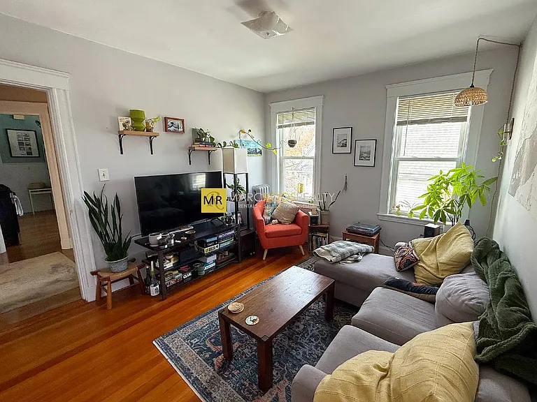 48 Fairbanks St #3 — Photo 1