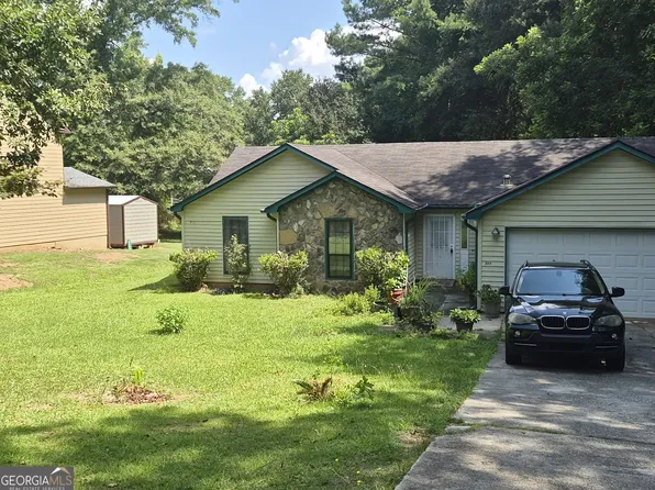 203 Rountree Rd, Riverdale, GA 30274
