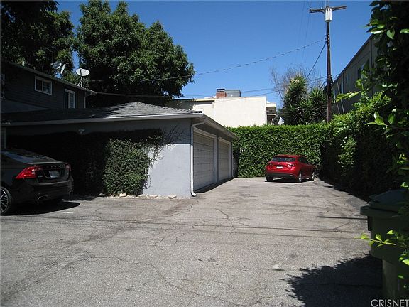 5th image of 13573 Moorpark St #73