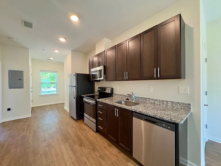 Townhomes along Hamilton Ave, MD! — Photo 23
