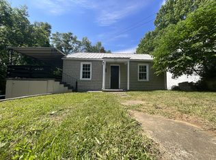 302 Hanover Ave NW, Roanoke, VA 24016