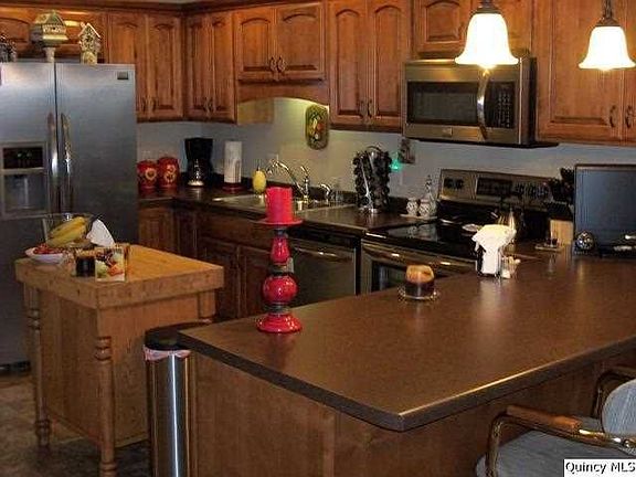 Home for Sale in Quincy, IL $185,900