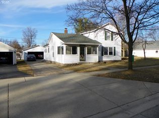 311 Hickory St, Linden, MI 48451
