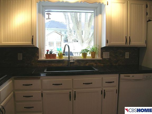 4th image of 11311 Martha Cir