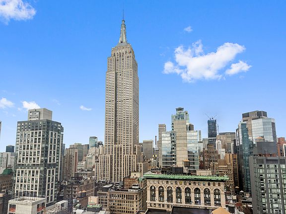 4th image of 277 5th Ave #27B