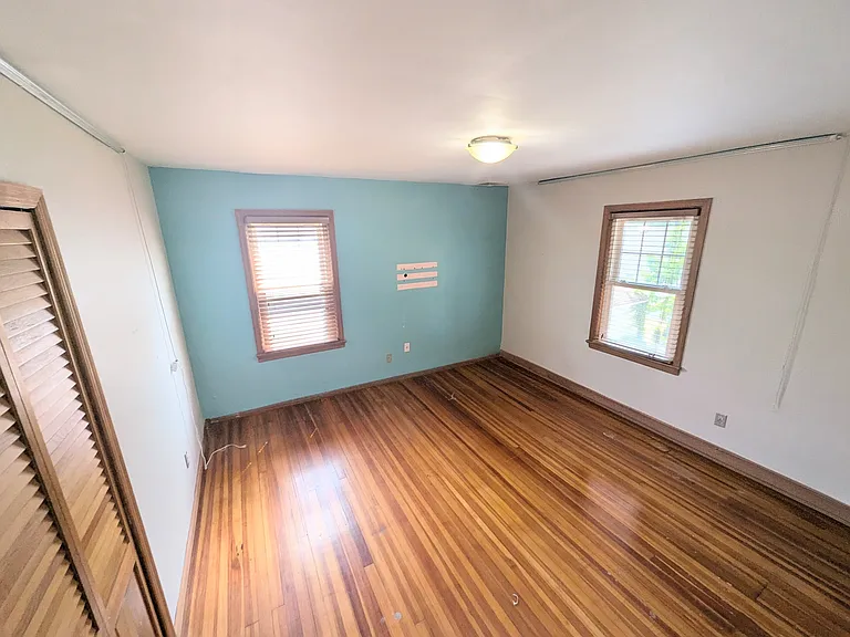 471 Franklin Ave #1 — Photo 16