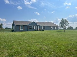 27430 Imperial Rd, Hinton, IA 51024