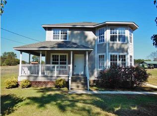 427 Lewis Rd, Deatsville, AL 36022