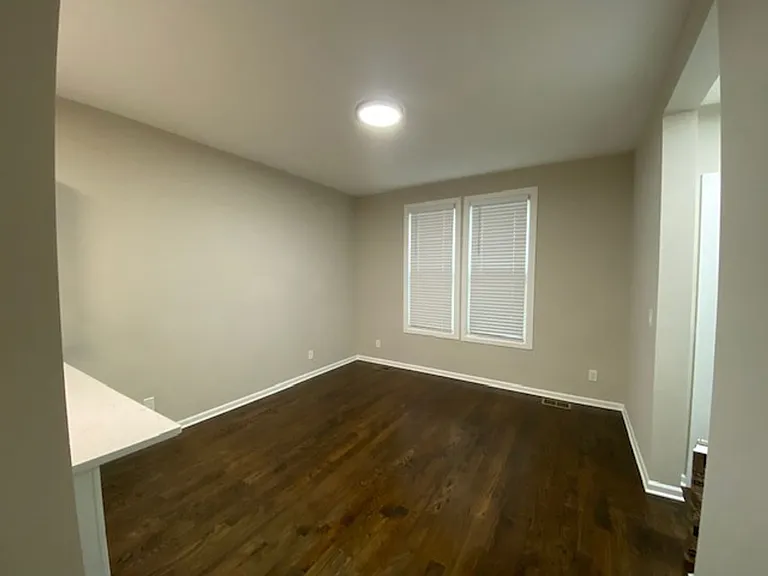 3644 W Fullerton Ave #1R — Photo 3
