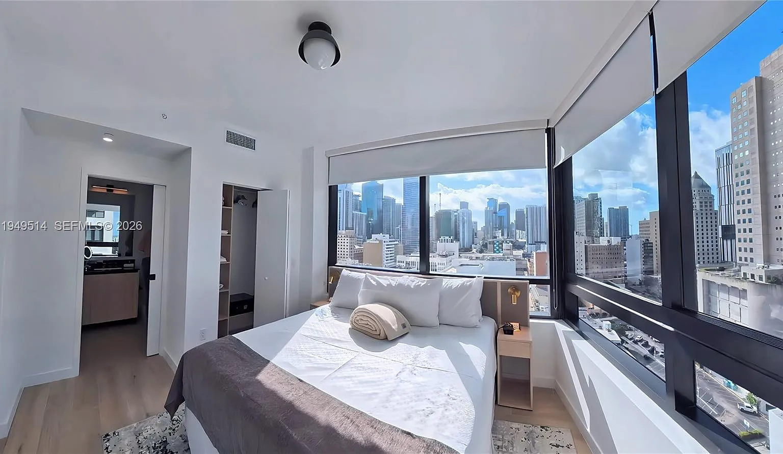 2 bed, 2.0 bath, $4,500 — Photo 1