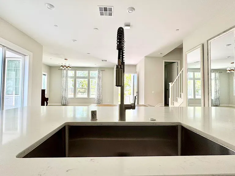333 Sawbuck — Photo 22