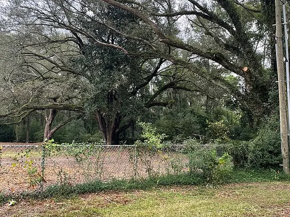 14451 Cougill Ave, Magnolia Springs, AL 36555