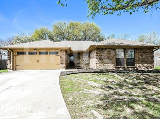 5 Hastings Ct, Mansfield, TX 76063