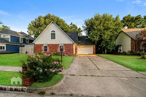 4417 W Toledo St Photo 1