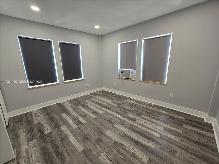 1629 SW 6th St #4 — Photo 18