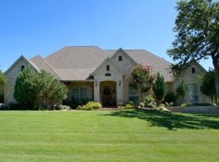 340 Sugartree Dr, Lipan, TX 76462