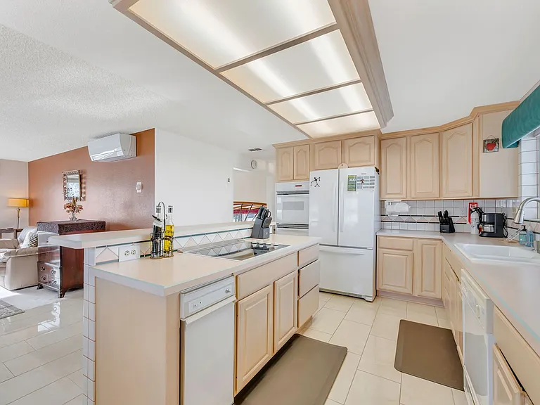 3790 Meadow Wood Rd — Photo 14