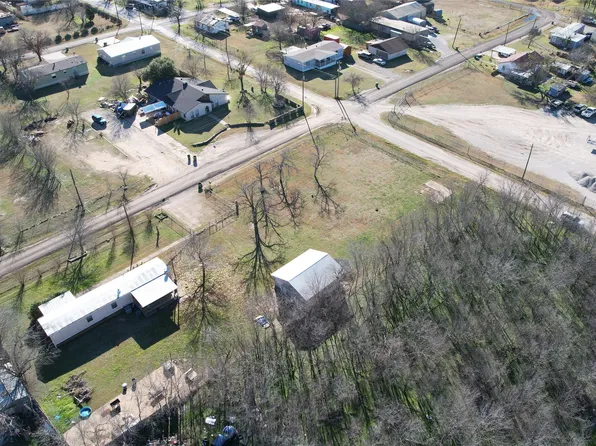 912 SW 19th St, Mineral Wells, TX 76067