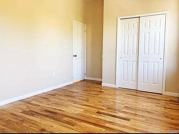 2nd image of 945 E 219th St #2