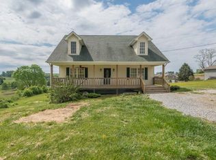 165 Spurgeon Ln, Blountville, TN 37617