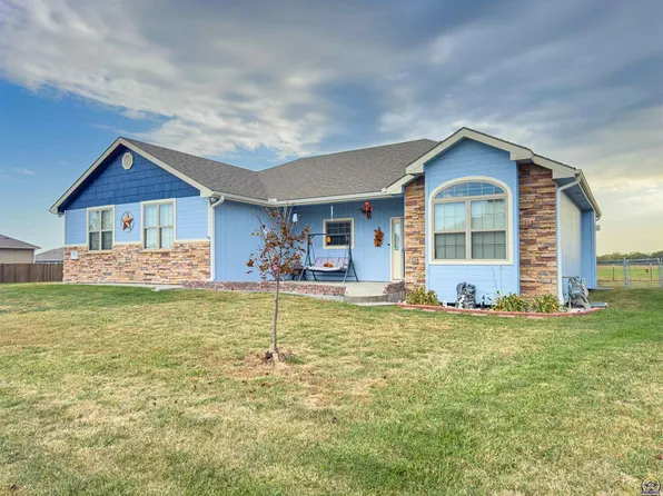 2911 SW Whitney Ave, Topeka, KS 66614