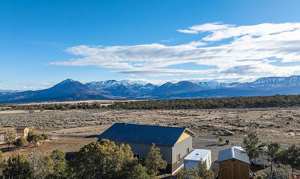 1st image of 75707 B76 Road