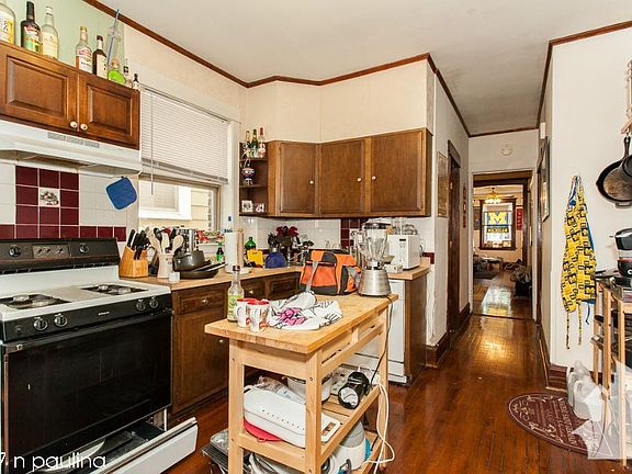 5th image of 3627 N Paulina St #1518