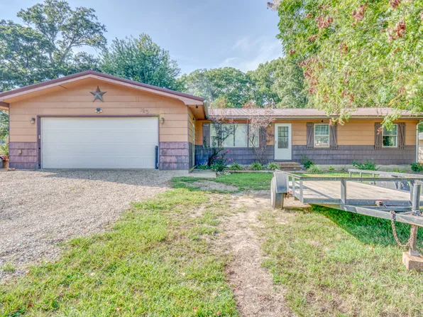 123 White Oak Park Ln, Bluford, IL 62814