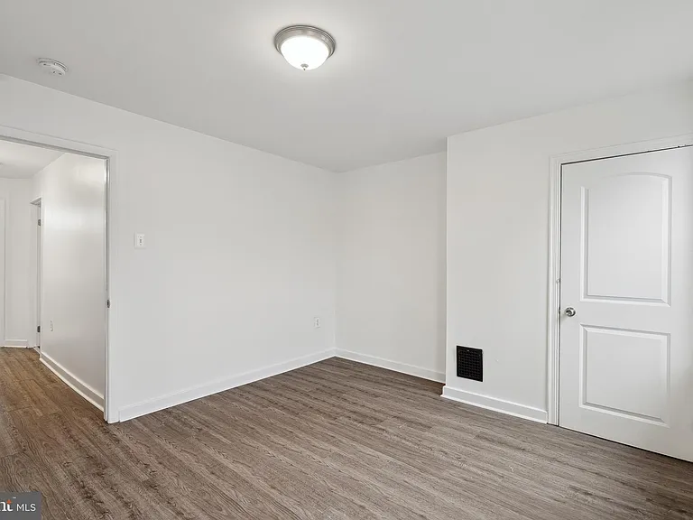 3079 Tulip St — Photo 12