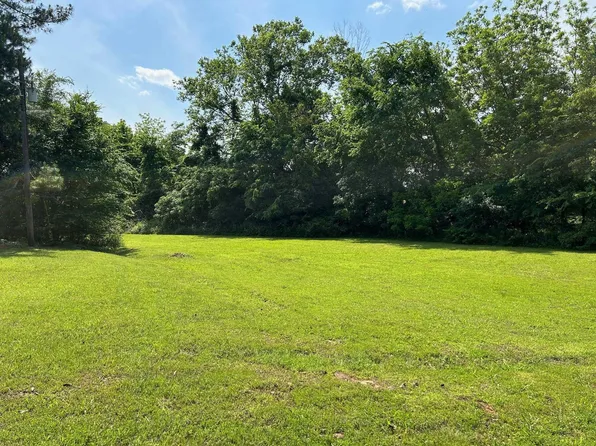 2400A Clarence Norfleet Rd, Humboldt, TN 38343