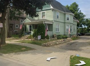 106 4th St #2, Jackson, MI 49203
