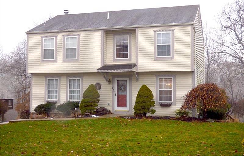 1st image of 226 Carriage Blvd