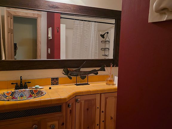 3rd image of 1124 Anza Ave #B