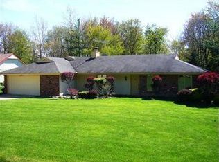 8295 Pebble Crk, Bainbridge, OH 44023