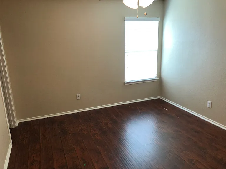 2824 Quarter Horse Ln — Photo 8