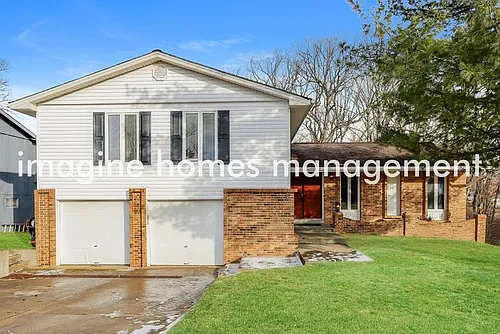 408 Willow Wood Ct Photo 1