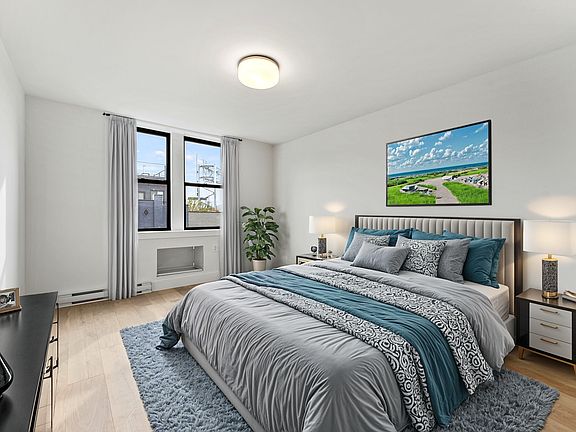 4th image of 163 W 9th St APT 3
