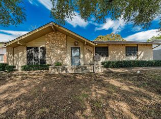 1759 Gross Rd, Dallas, TX 75228