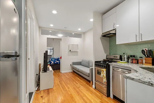 Rented by Dalan Rentals | media 9