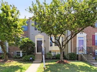6240 Battalion St, Centreville, VA 20121