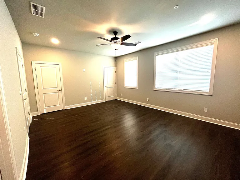 8035 Linfield Way #11 — Photo 6