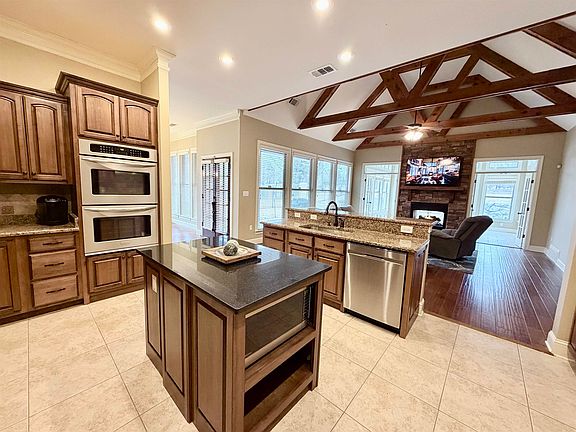 5th image of 104 Eagle Trace Rd