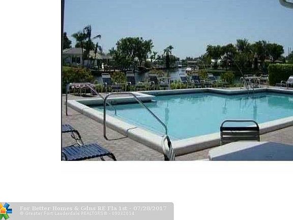 4th image of 130 Cypress Club Dr APT 328