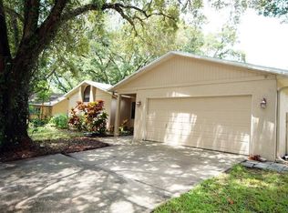 2522 Gulfbreeze Cir, Palm Harbor, FL 34683