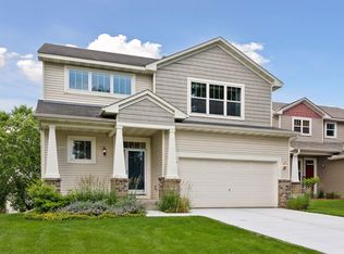 1767 Switchgrass Ct, Shakopee, MN 55379