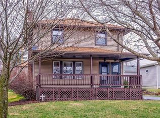 1404 Darlington Rd, Beaver Falls, PA 15010