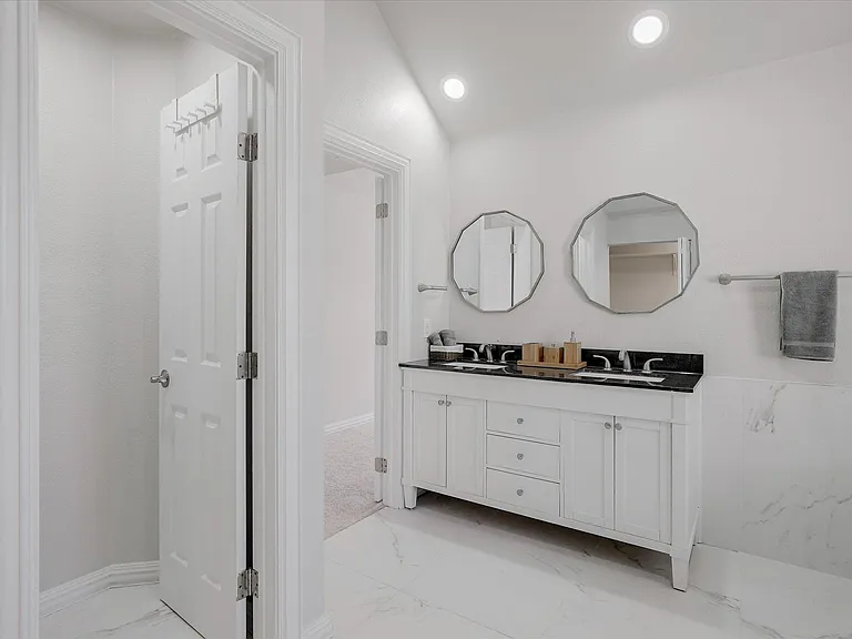 2620 Bordeaux Dr — Photo 28